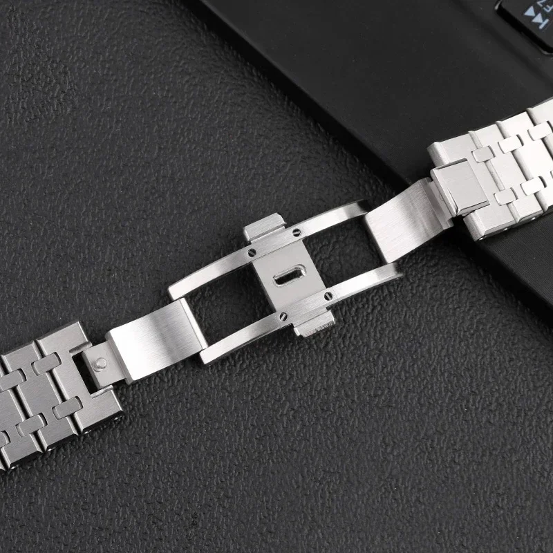 Bransoleta do zegarka ze stali – Audemars Piguet Watch Royal Oak recenzja i cena